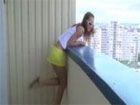 Rusa amateur follando con su novio en la terraza